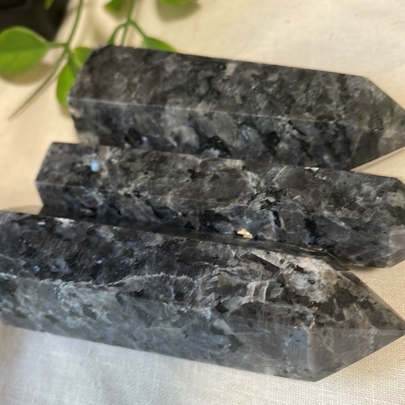 Larvikite Tower Crystal Gemstone Point Black Flash - Picture 10 of 13